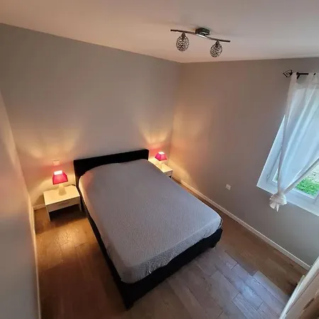 Le Cocon Discret בית נופש לה-טסט-דה-בוש